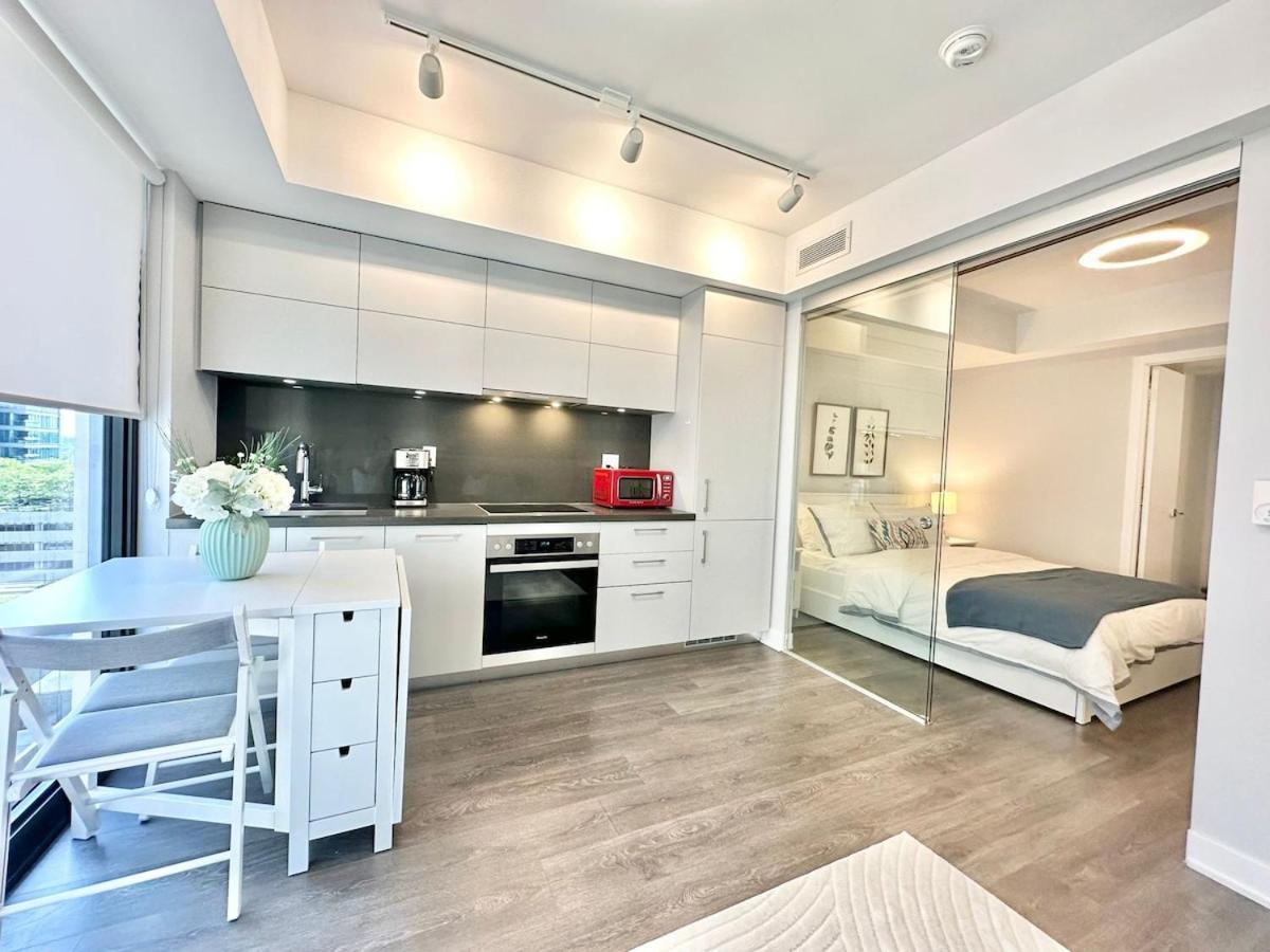 In Yorkville - Newly Furnished Luxury Unit *