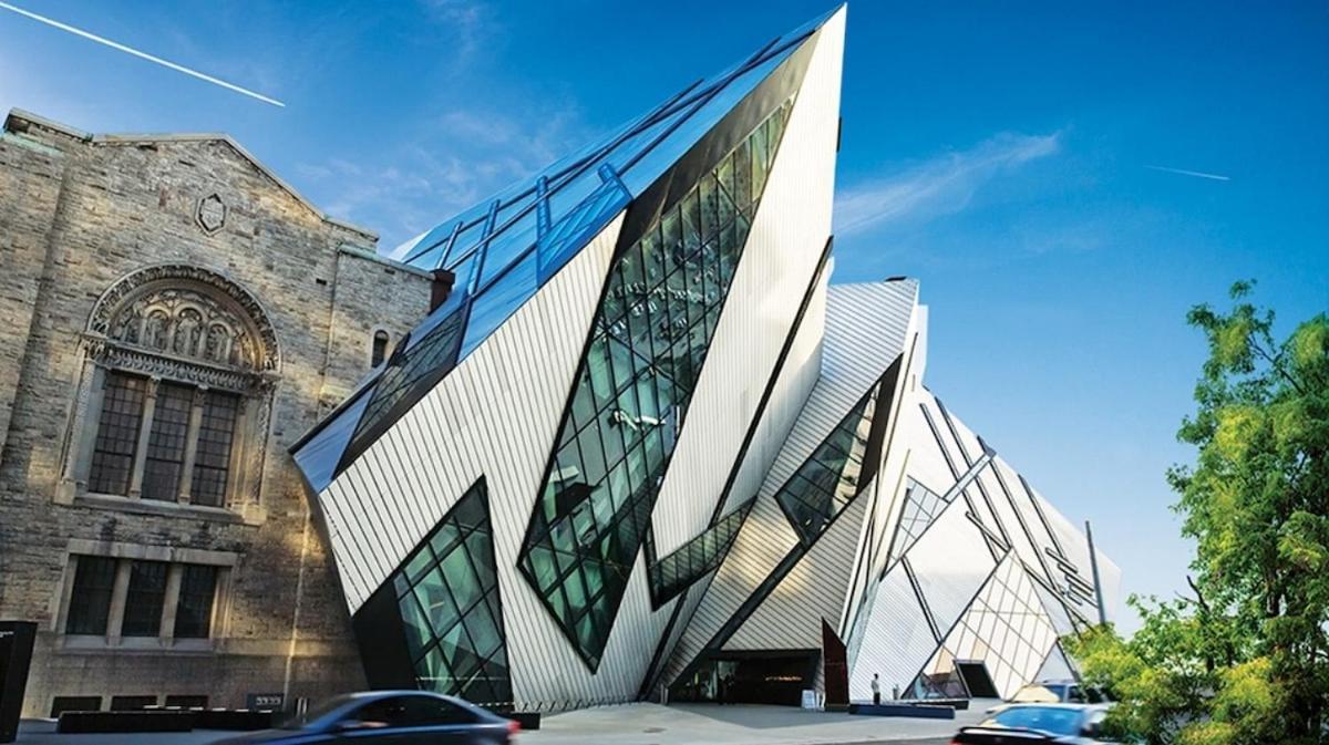 In Yorkville - Newly Furnished Luxury Unit