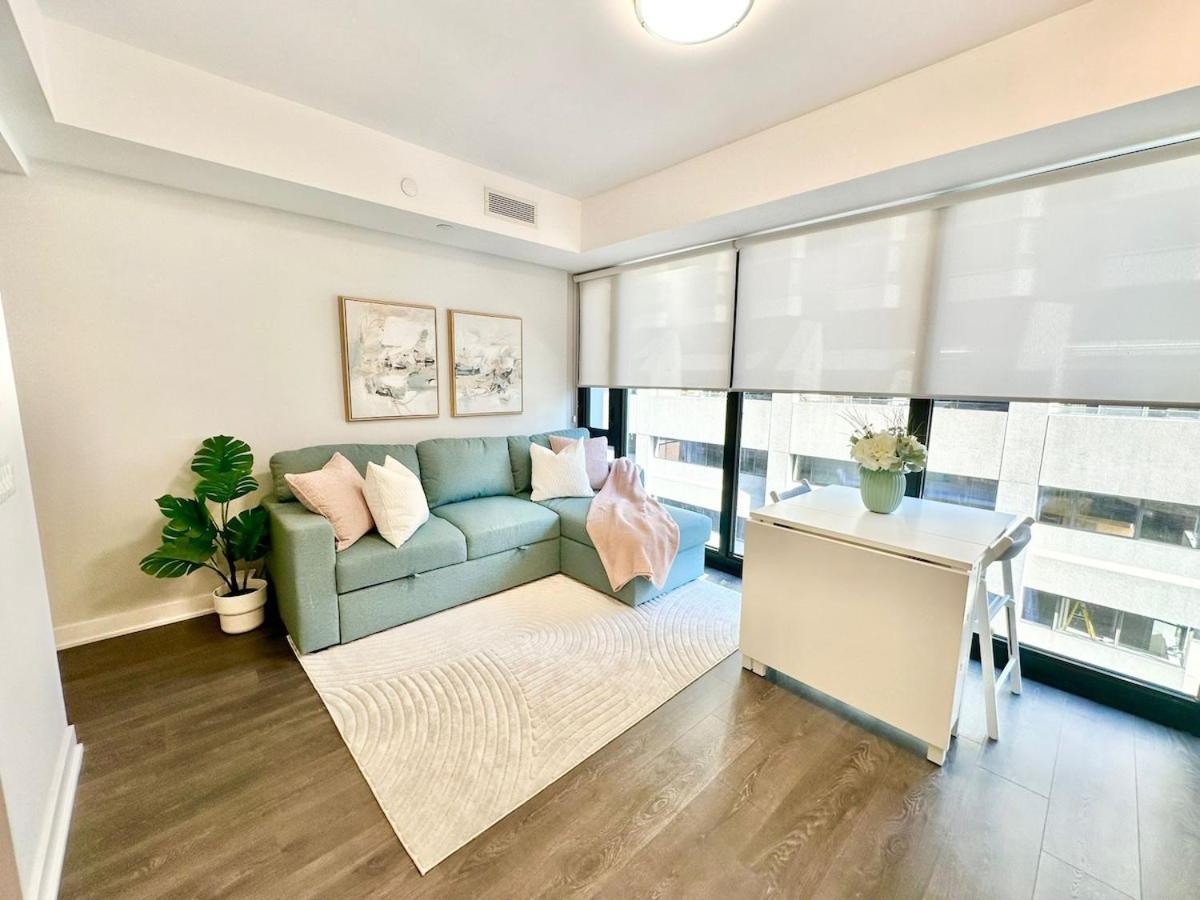 Apartment In Yorkville - Newly Furnished Luxury Unit Toronto